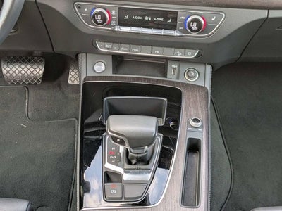 2024 Audi Q5 45 S line Premium quattro