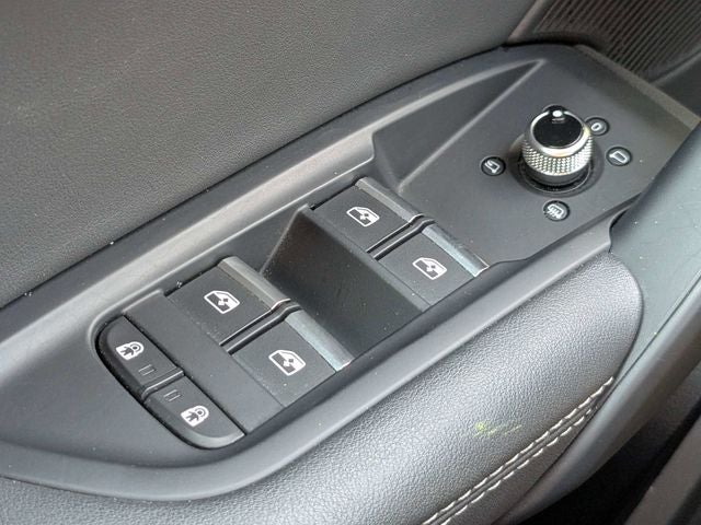 2024 Audi Q5 45 S line Premium quattro