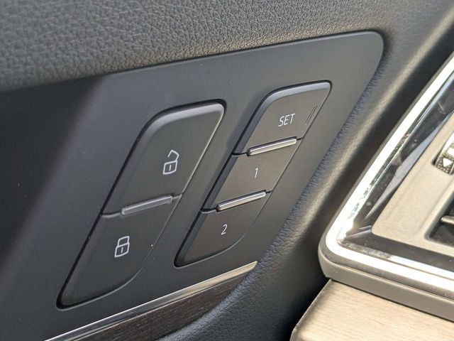 2024 Audi Q5 45 S line Premium quattro