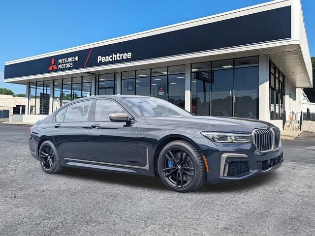 2021 BMW 7 Series M760i